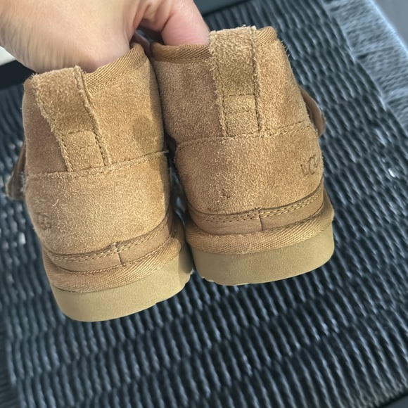 Authentic Ugg boots - kids - Picture 4 of 4